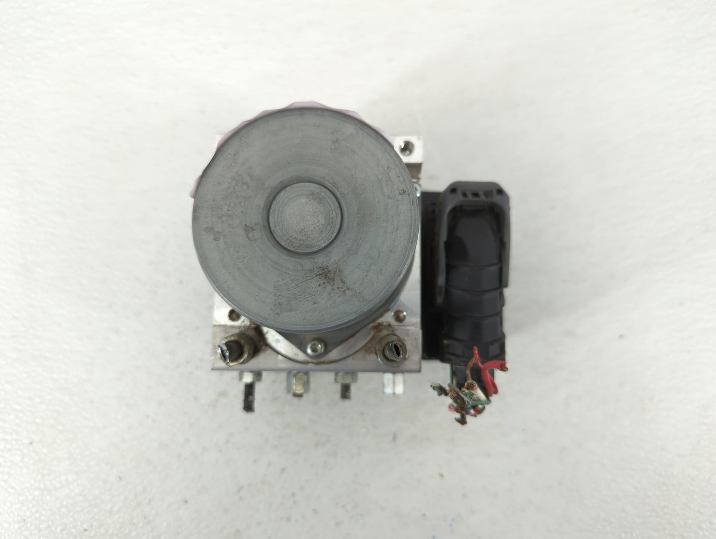 2018-2020 Nissan Pathfinder ABS Pump Control Module Replacement P/N:47660 9PP1B Fits Fits 2018 2019 2020 OEM Used Auto Parts