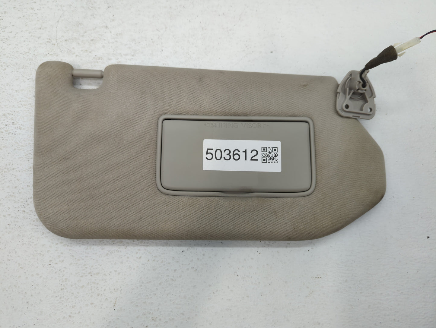2019-2020 Nissan Pathfinder Sun Visor Shade Replacement Passenger Right Mirror Fits Fits 2019 2020 OEM Used Auto Parts - Oem