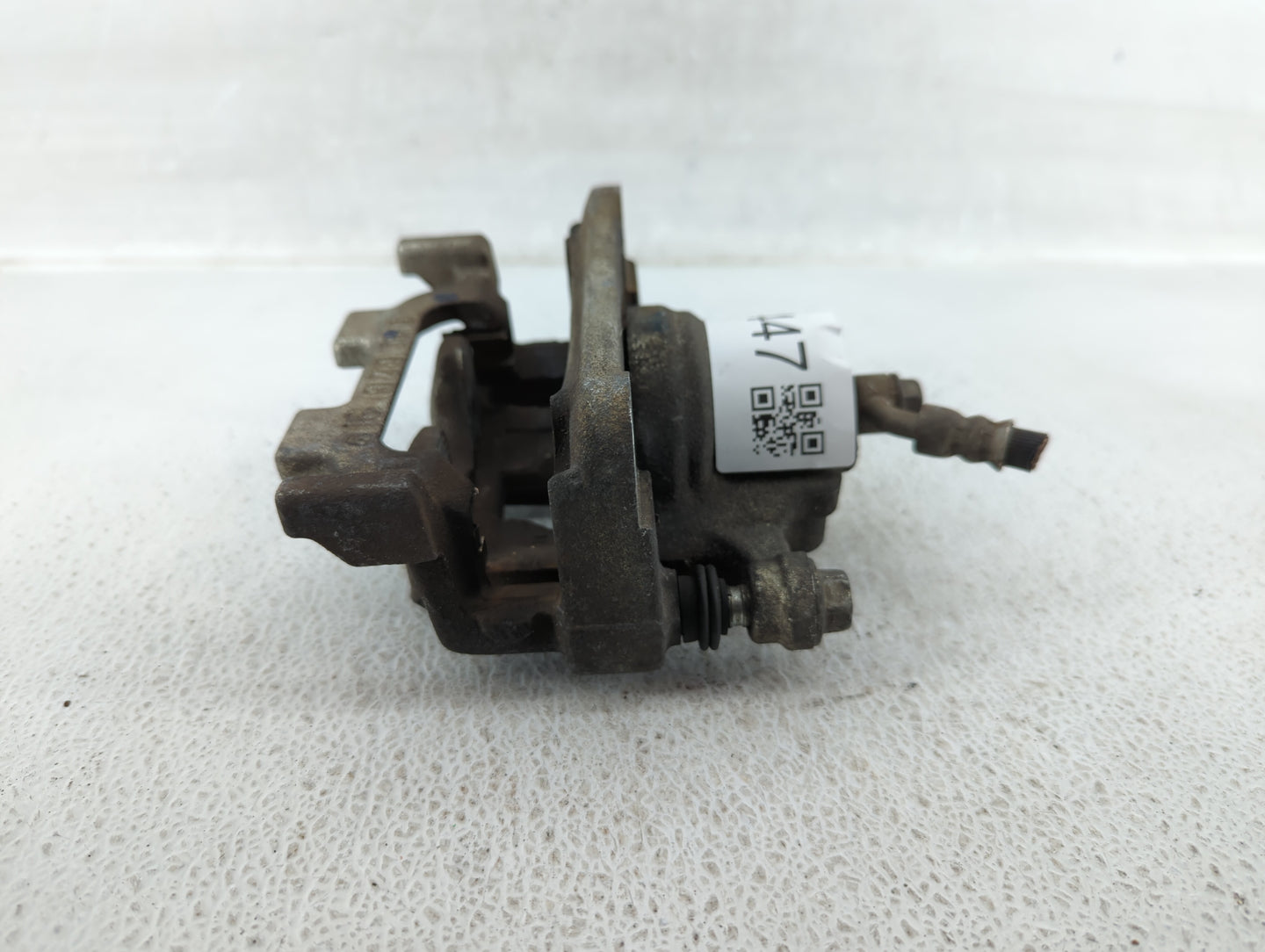 2013-2020 Nissan Pathfinder Rear Driver Left Brake Caliper - Oemusedautoparts1.com