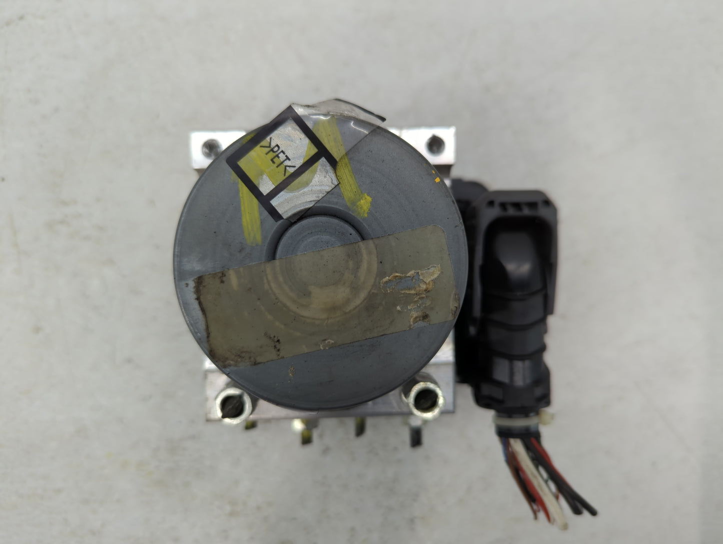 2018-2020 Nissan Pathfinder ABS Pump Control Module Replacement P/N:116040-51100 Fits Fits 2018 2019 2020 OEM Used Auto Part