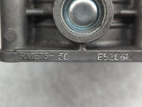 2017-2020 Nissan Pathfinder Throttle Body P/N:RME75-50 Fits Fits 2016 2017 2018 2019 2020 OEM Used Auto Parts - Oemusedautop