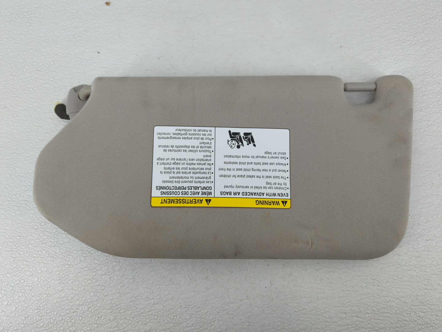 2019-2020 Nissan Pathfinder Sun Visor Shade Replacement Driver Left Mirror Fits Fits 2019 2020 OEM Used Auto Parts - Oemused