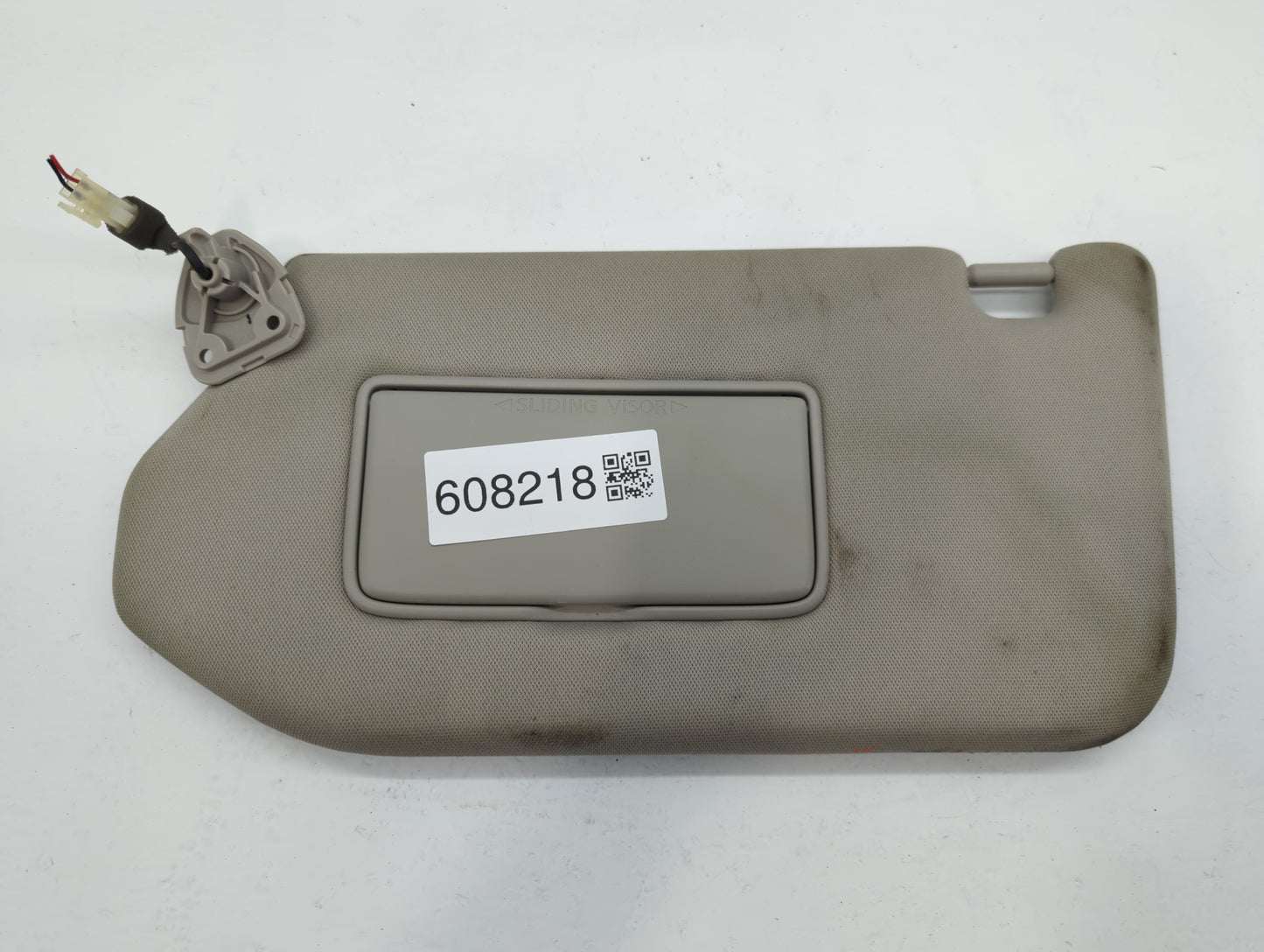 2019-2020 Nissan Pathfinder Sun Visor Shade Replacement Driver Left Mirror Fits Fits 2019 2020 OEM Used Auto Parts - Oemused