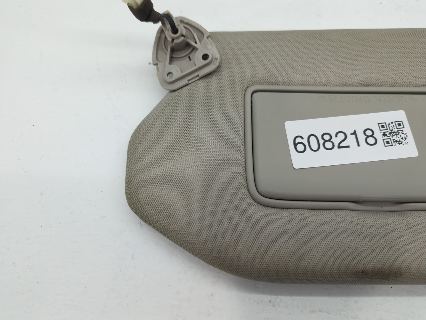 2019-2020 Nissan Pathfinder Sun Visor Shade Replacement Driver Left Mirror Fits Fits 2019 2020 OEM Used Auto Parts - Oemused