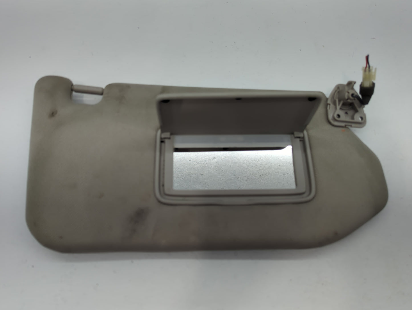 2019-2020 Nissan Pathfinder Sun Visor Shade Replacement Passenger Right Mirror Fits Fits 2019 2020 OEM Used Auto Parts - Oem