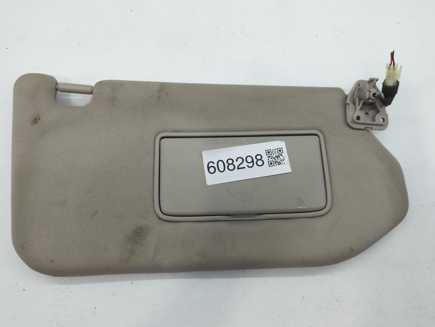 2019-2020 Nissan Pathfinder Sun Visor Shade Replacement Passenger Right Mirror Fits Fits 2019 2020 OEM Used Auto Parts - Oem