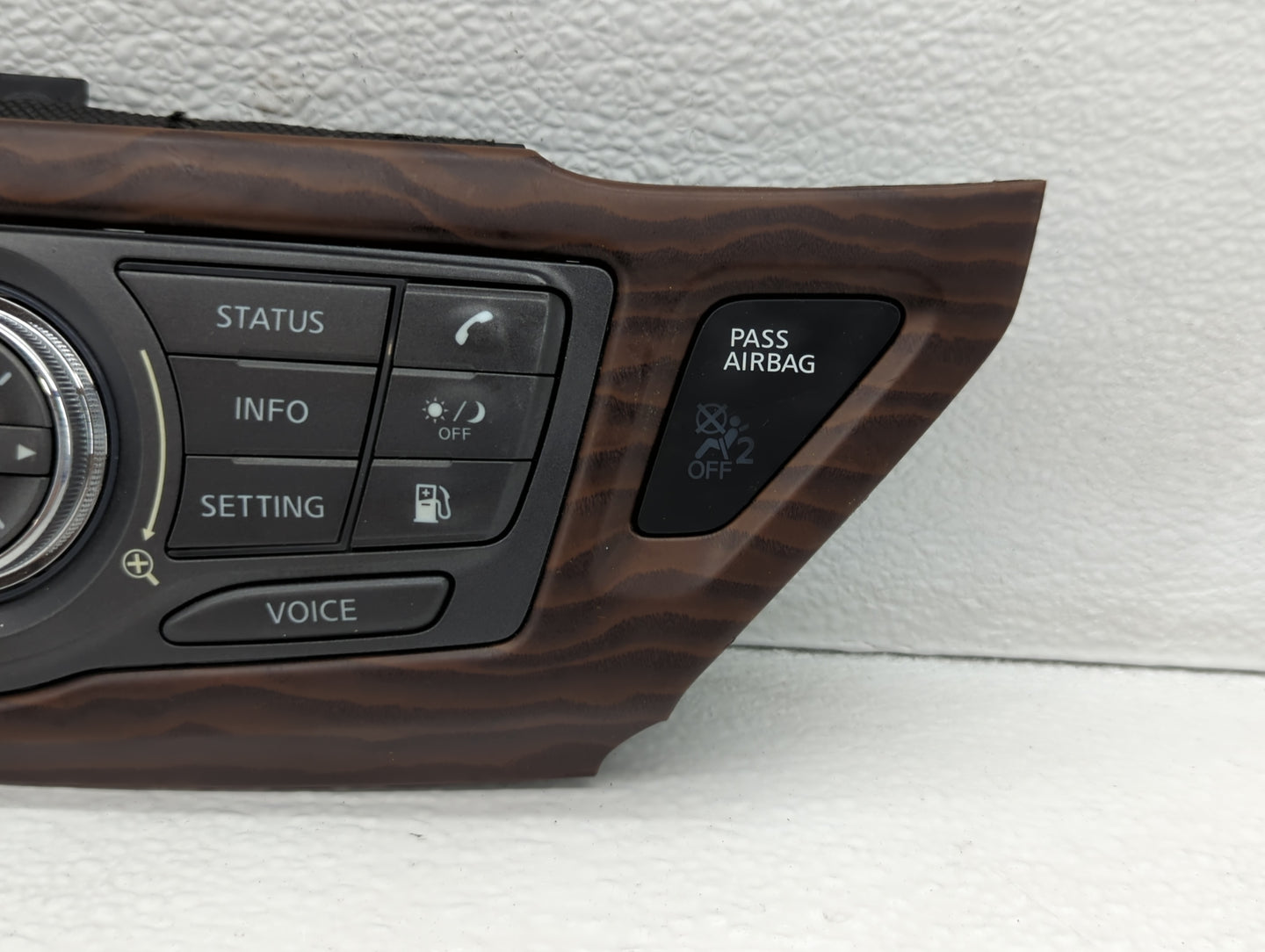 2017-2020 Nissan Pathfinder Radio Control Panel - Oemusedautoparts1.com