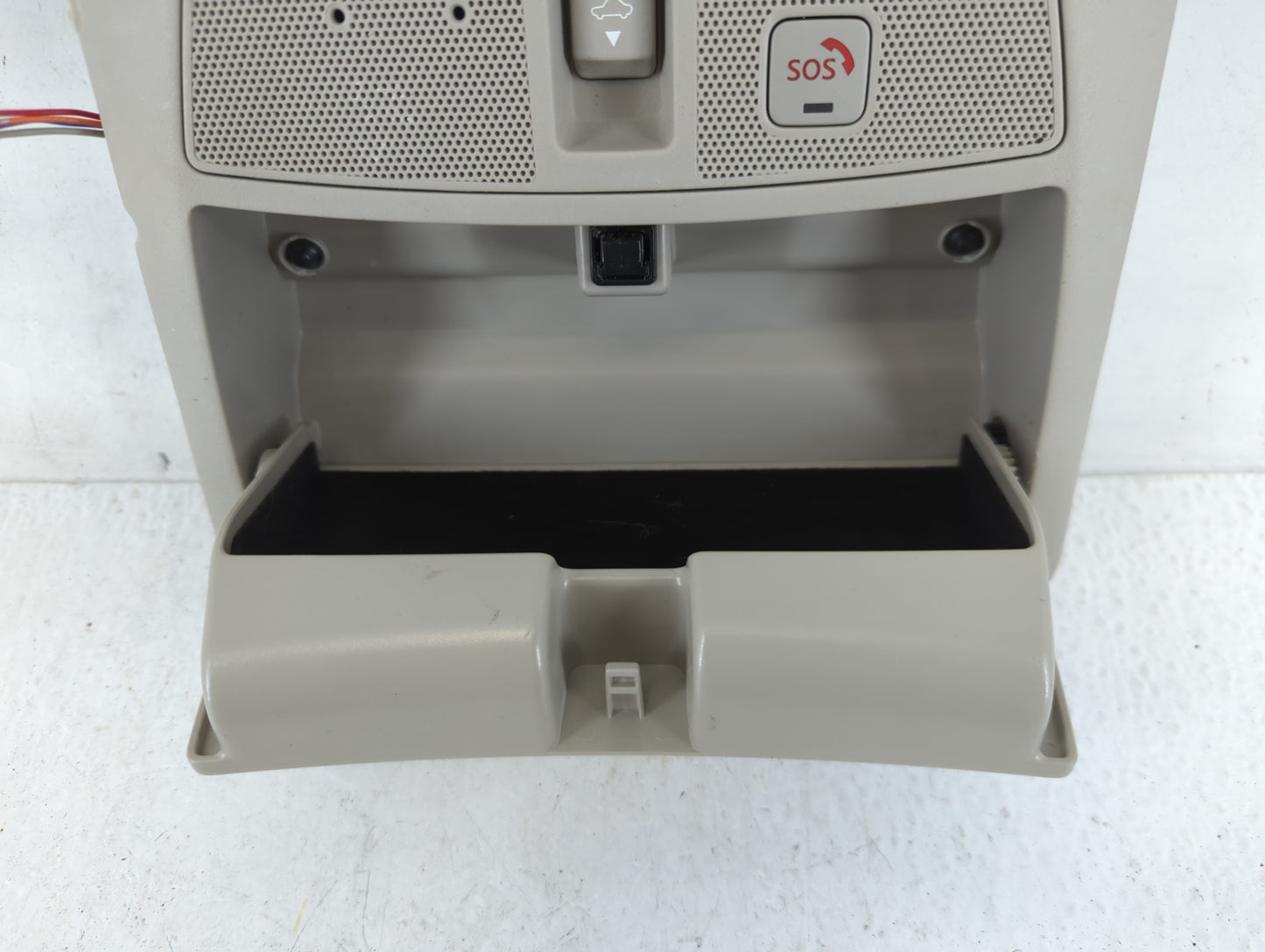 2020 Nissan Pathfinder Overhead Roof Console - Oemusedautoparts1.com