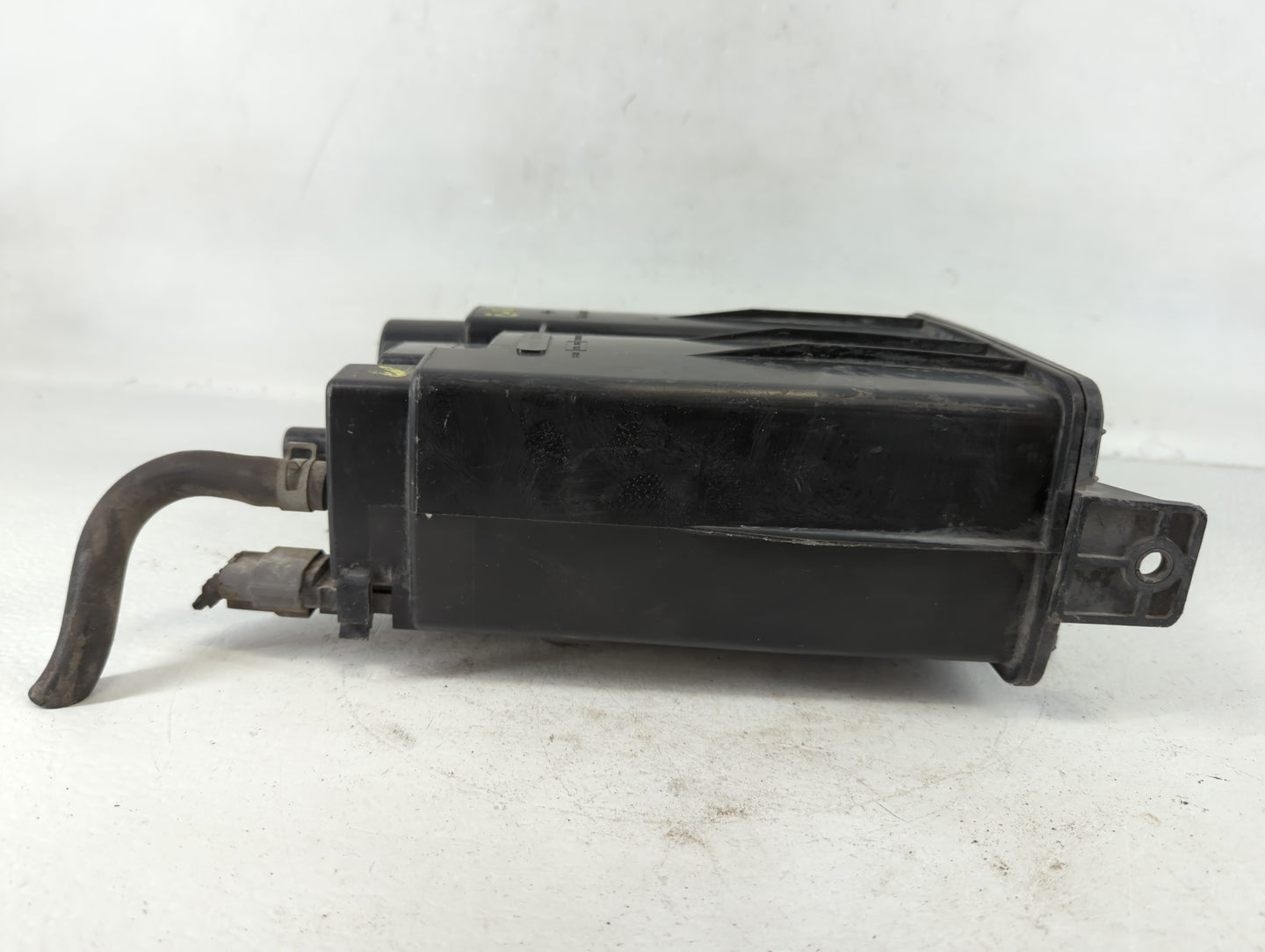 2020 Nissan Pathfinder Fuel Vapor Charcoal Canister - Oemusedautoparts1.com