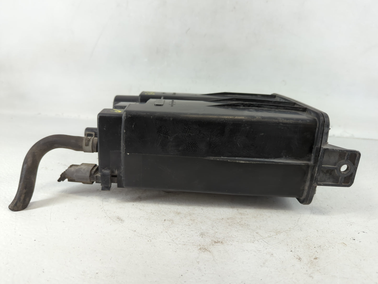 2020 Nissan Pathfinder Fuel Vapor Charcoal Canister - Oemusedautoparts1.com