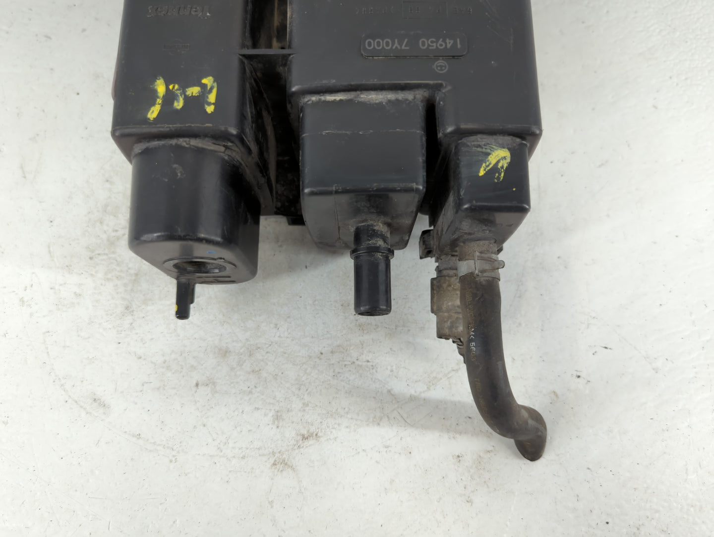 2020 Nissan Pathfinder Fuel Vapor Charcoal Canister - Oemusedautoparts1.com