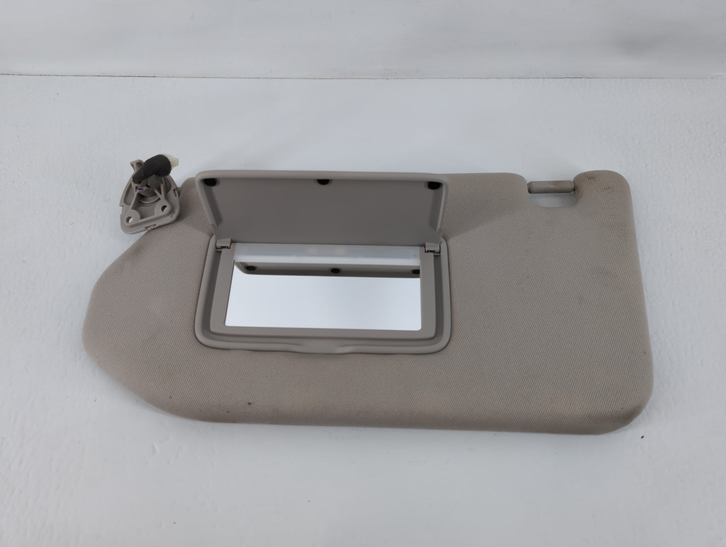 2019-2020 Nissan Pathfinder Sun Visor Shade Replacement Driver Left Mirror Fits Fits 2019 2020 OEM Used Auto Parts - Oemused