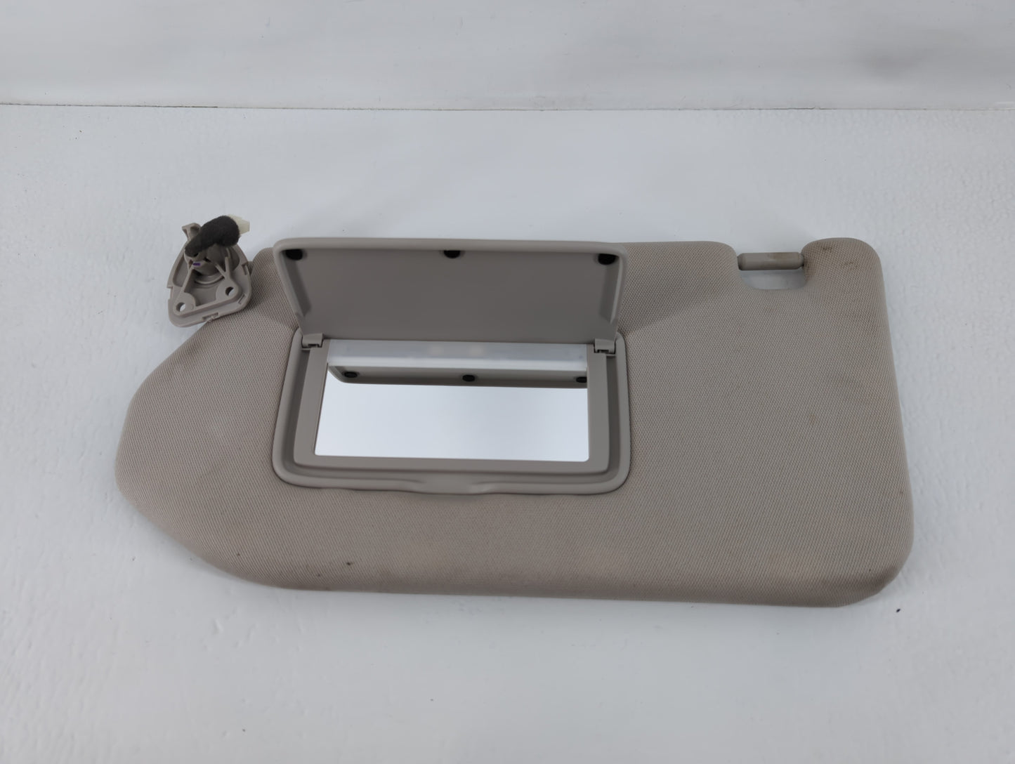2019-2020 Nissan Pathfinder Sun Visor Shade Replacement Driver Left Mirror Fits Fits 2019 2020 OEM Used Auto Parts - Oemused