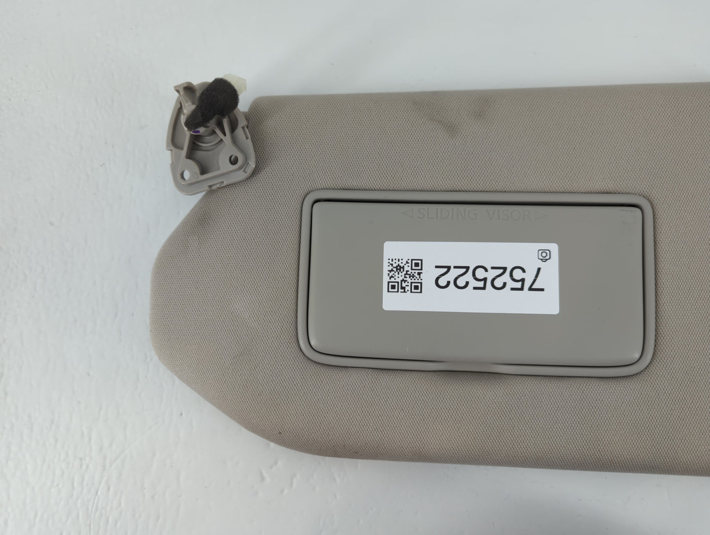 2019-2020 Nissan Pathfinder Sun Visor Shade Replacement Driver Left Mirror Fits Fits 2019 2020 OEM Used Auto Parts - Oemused
