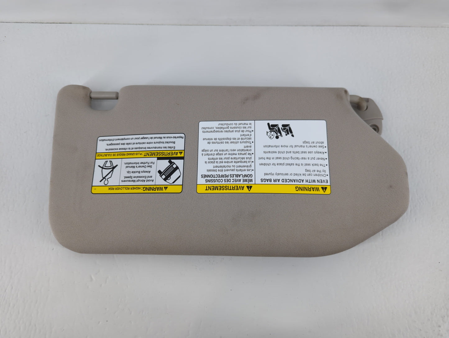 2019-2020 Nissan Pathfinder Sun Visor Shade Replacement Driver Left Mirror Fits Fits 2019 2020 OEM Used Auto Parts - Oemused