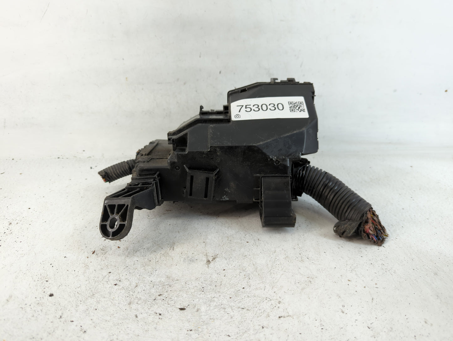 2015-2022 Nissan Pathfinder Fusebox Fuse Box Panel Relay Module P/N:9NB0A Fits Fits 2015 2016 2017 2018 2019 2020 2022 OEM U