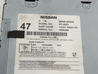 2017-2020 Nissan Pathfinder Am Fm Cd Player Radio Receiver - Oemusedautoparts1.com