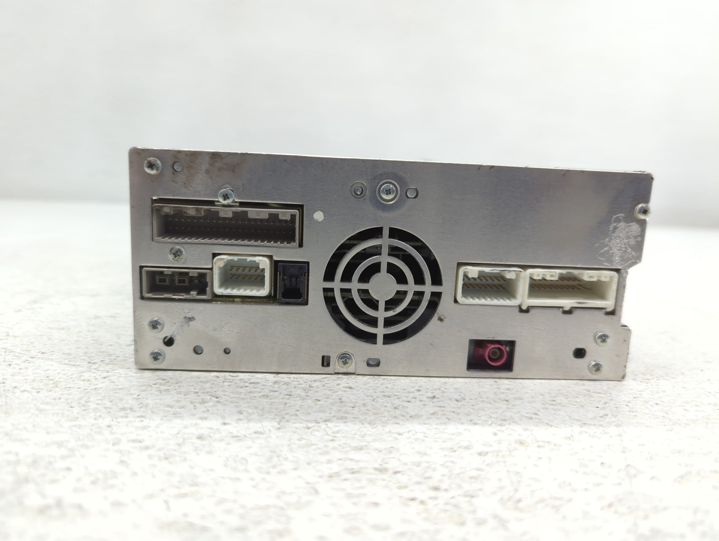 2017-2020 Nissan Pathfinder Am Fm Cd Player Radio Receiver - Oemusedautoparts1.com