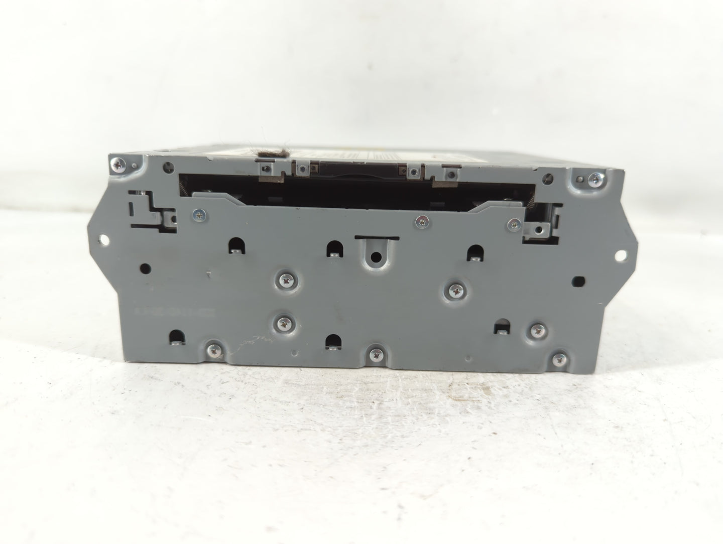 2017-2020 Nissan Pathfinder Radio AM FM Cd Player Receiver Replacement P/N:28330 9PB0A Fits Fits 2017 2018 2019 2020 OEM Use