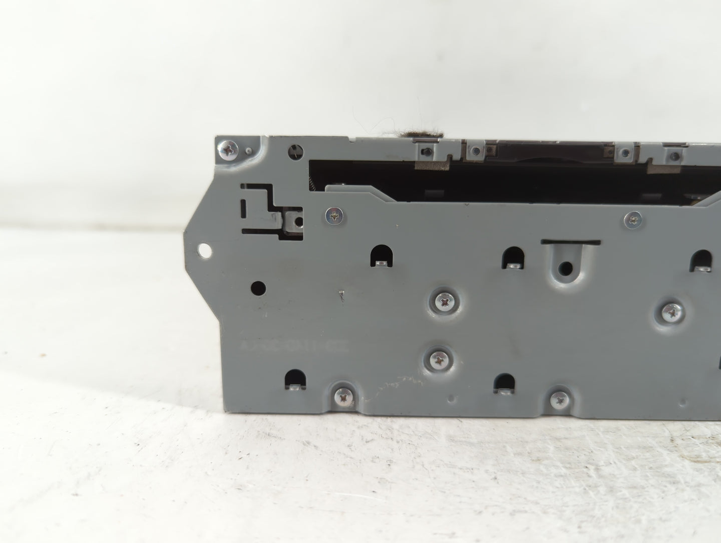 2017-2020 Nissan Pathfinder Radio AM FM Cd Player Receiver Replacement P/N:28330 9PB0A Fits Fits 2017 2018 2019 2020 OEM Use