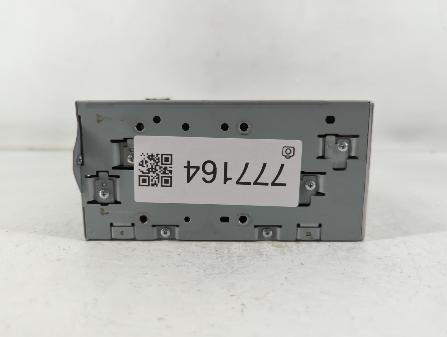 2017-2020 Nissan Pathfinder Radio AM FM Cd Player Receiver Replacement P/N:28330 9PB0A Fits Fits 2017 2018 2019 2020 OEM Use