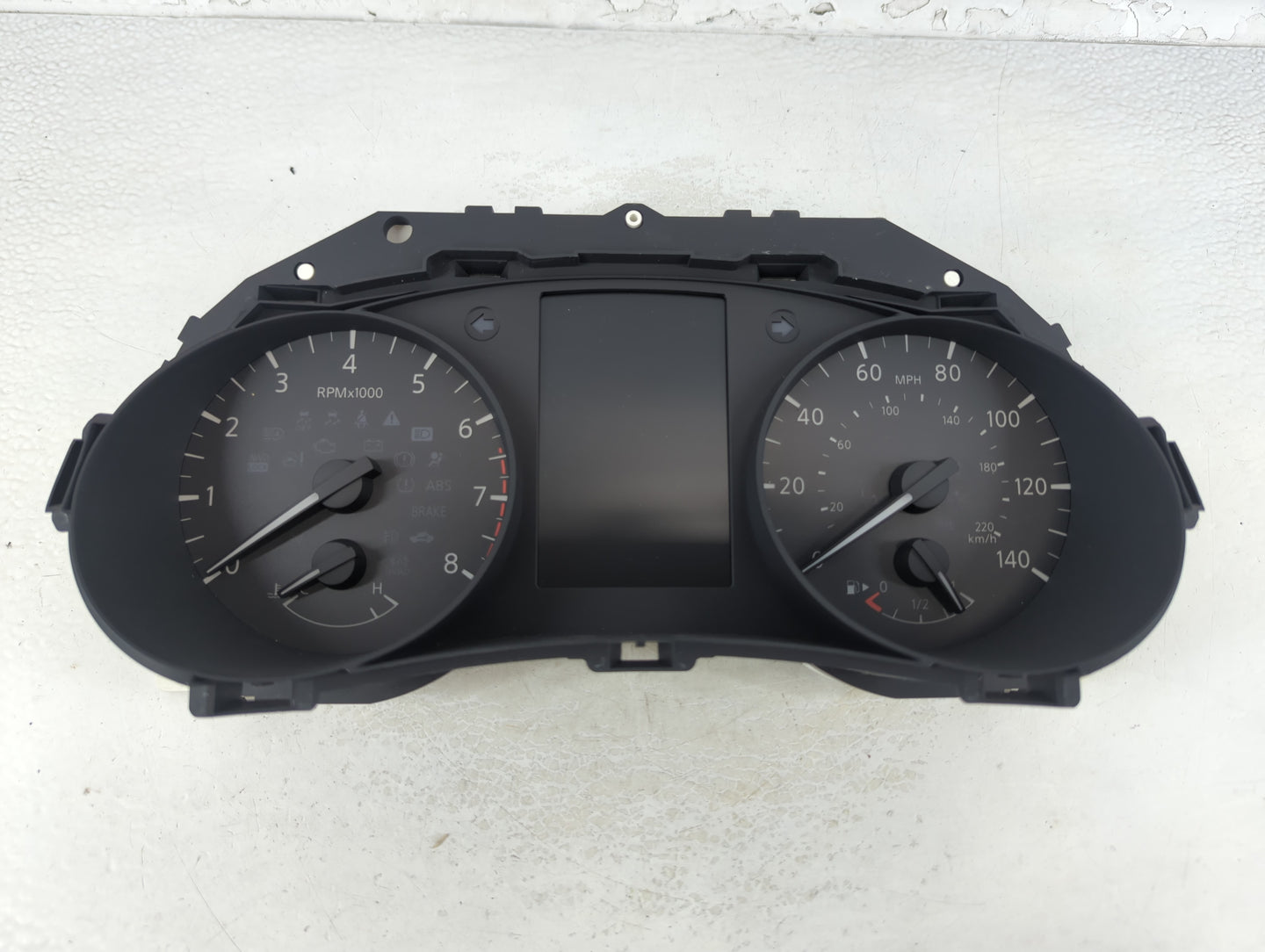 2019-2020 Nissan Rogue Instrument Cluster Speedometer Gauges P/N:191018 0417 7FM0A Fits Fits 2019 2020 OEM Used Auto Parts -