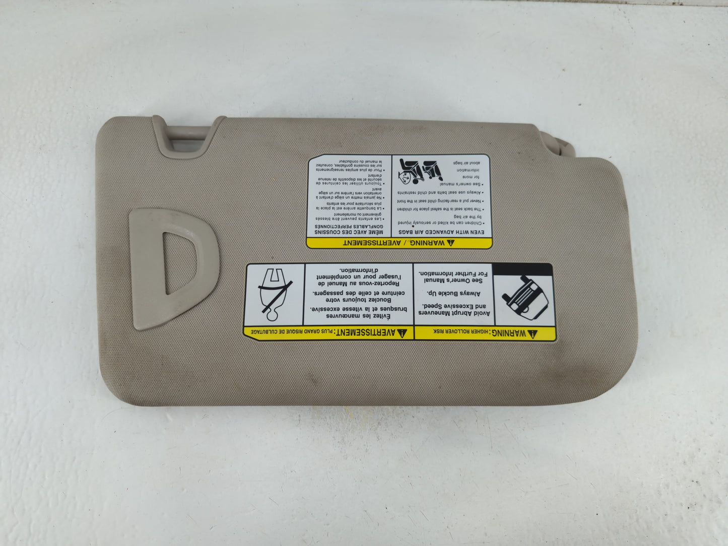 2018-2020 Nissan Rogue Sun Visor Shade Replacement Passenger Right Mirror Fits Fits 2018 2019 2020 OEM Used Auto Parts - Oem