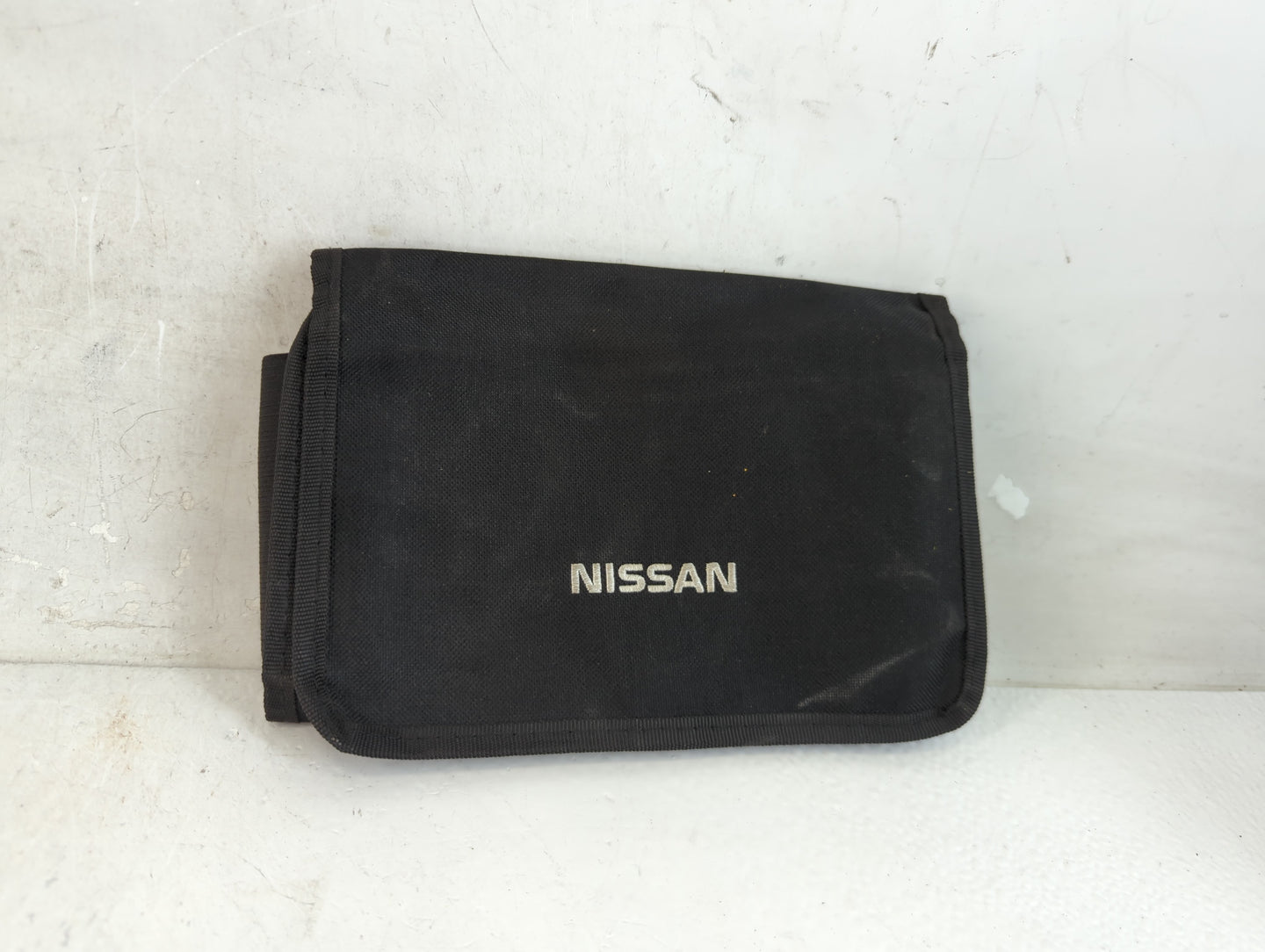 2020 Nissan Rogue Owners Manual Book Guide P/N:OM20EA 0T32U0 OEM Used Auto Parts - Oemusedautoparts1.com
