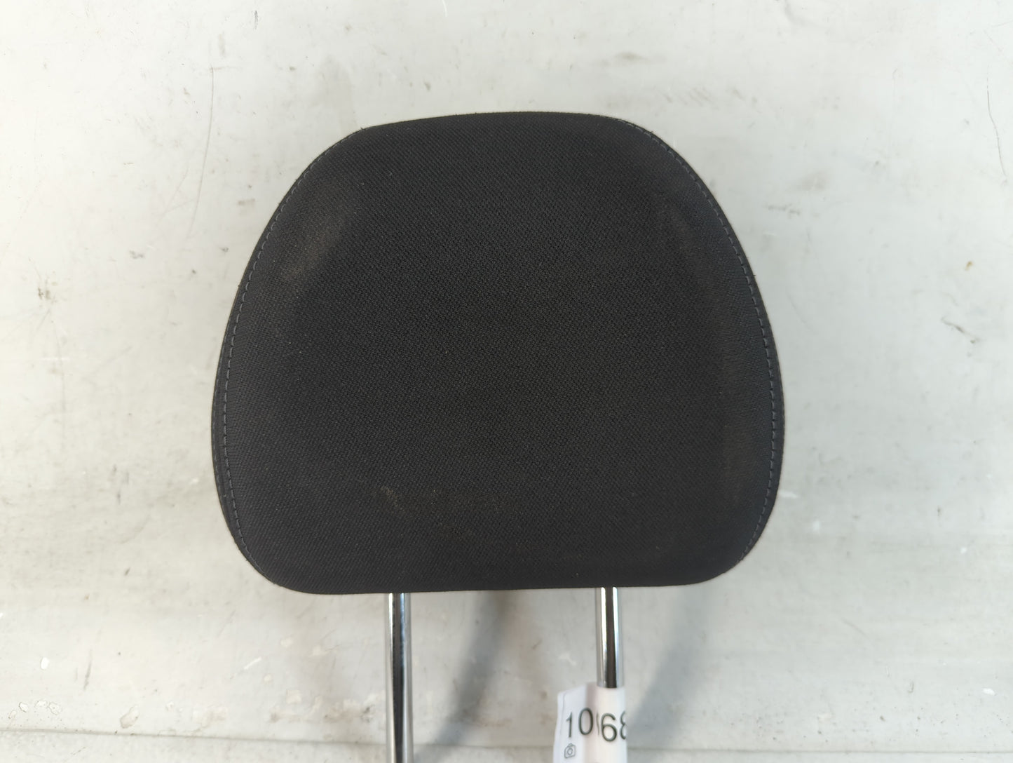 2017-2020 Nissan Rogue Headrest Head Rest Front Driver Passenger Seat Fits Fits 2017 2018 2019 2020 OEM Used Auto Parts - Oe