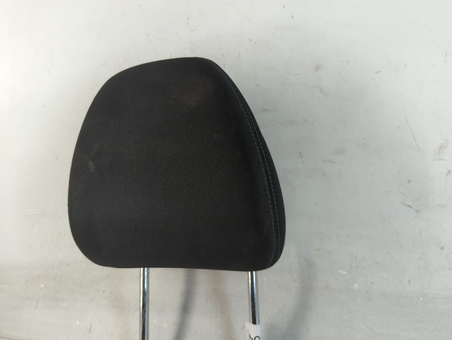 2017-2020 Nissan Rogue Headrest Head Rest Front Driver Passenger Seat Fits Fits 2017 2018 2019 2020 OEM Used Auto Parts - Oe
