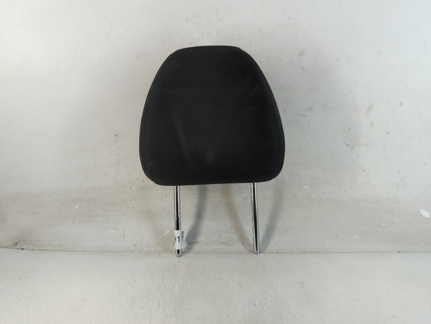 2018-2020 Nissan Rogue Headrest Head Rest Front Driver Passenger Seat Fits Fits 2018 2019 2020 OEM Used Auto Parts - Oemused