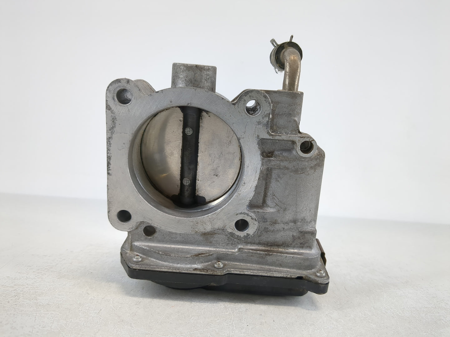 2014-2020 Nissan Rogue Throttle Body P/N:3TA60-01 C Fits Fits 2013 2014 2015 2016 2017 2018 2019 2020 OEM Used Auto Parts - 