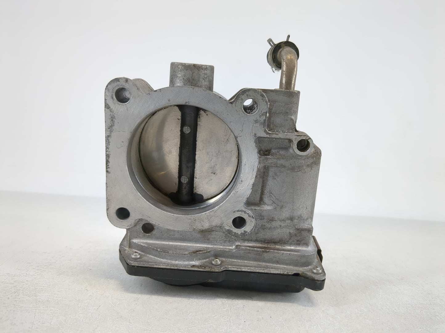 2014-2020 Nissan Rogue Throttle Body P/N:3TA60-01 C Fits Fits 2013 2014 2015 2016 2017 2018 2019 2020 OEM Used Auto Parts - 