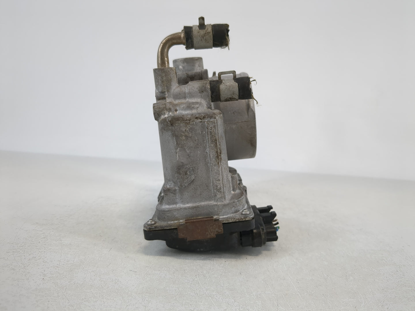 2014-2020 Nissan Rogue Throttle Body P/N:3TA60-01 C Fits Fits 2013 2014 2015 2016 2017 2018 2019 2020 OEM Used Auto Parts - 