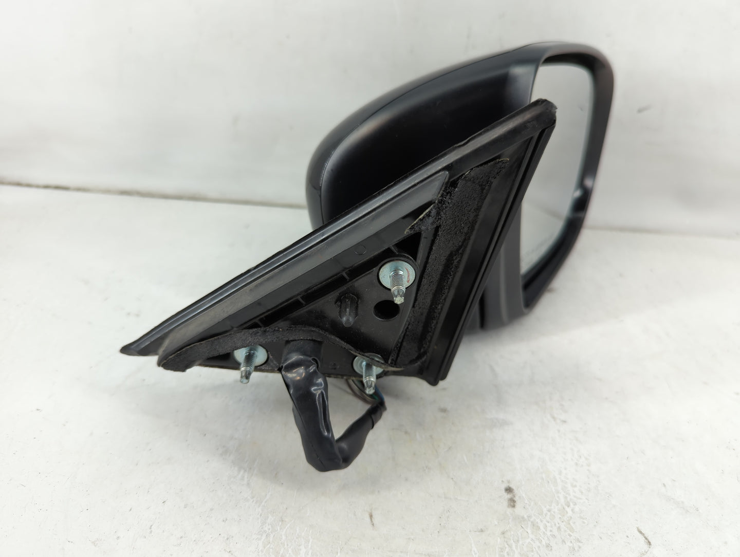 2017-2020 Nissan Rogue Passenger Side View Mirror - Right Door Mirror OEM Used - Oemusedautoparts1.com