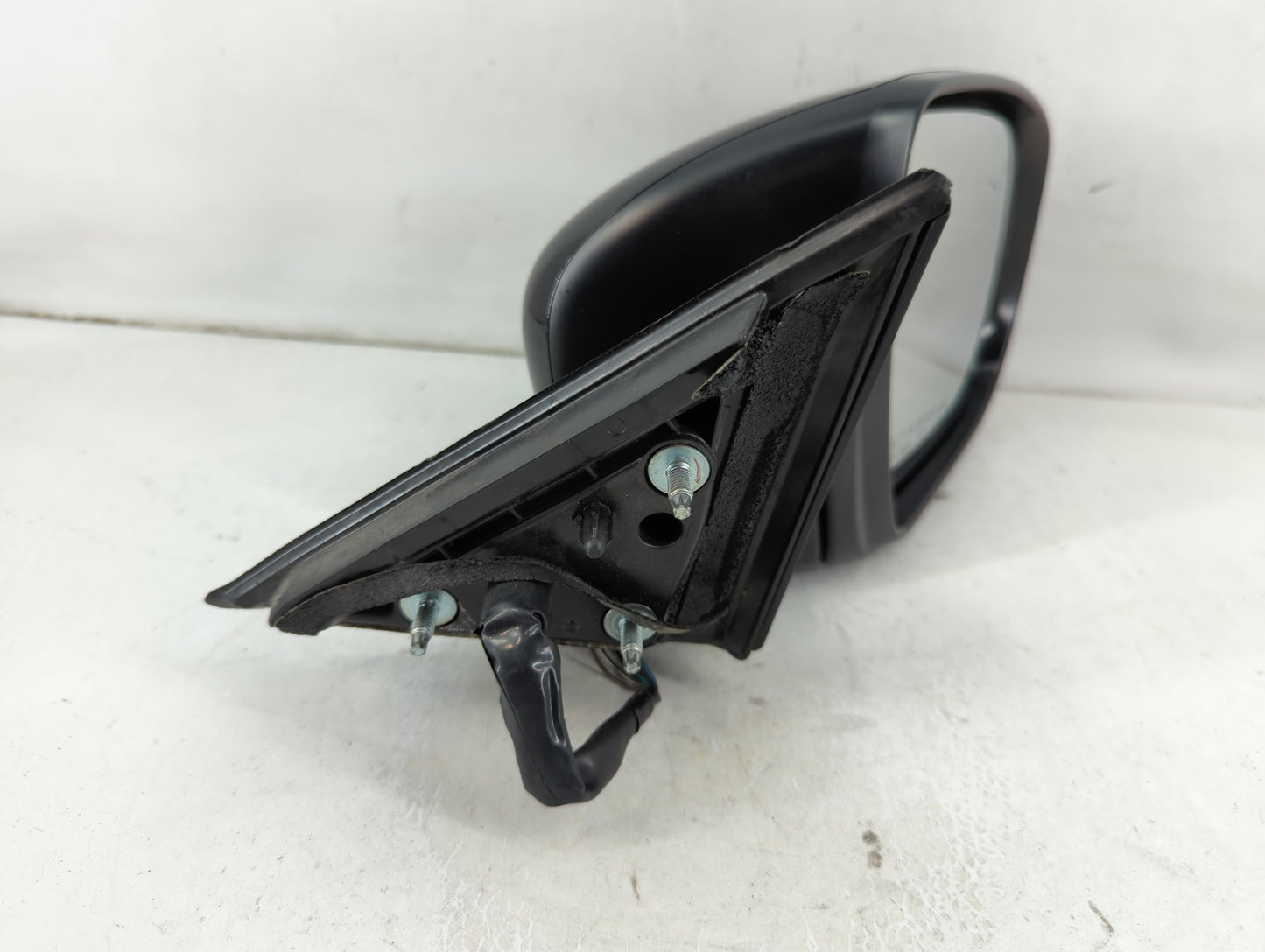 2017-2020 Nissan Rogue Passenger Side View Mirror - Right Door Mirror OEM Used - Oemusedautoparts1.com