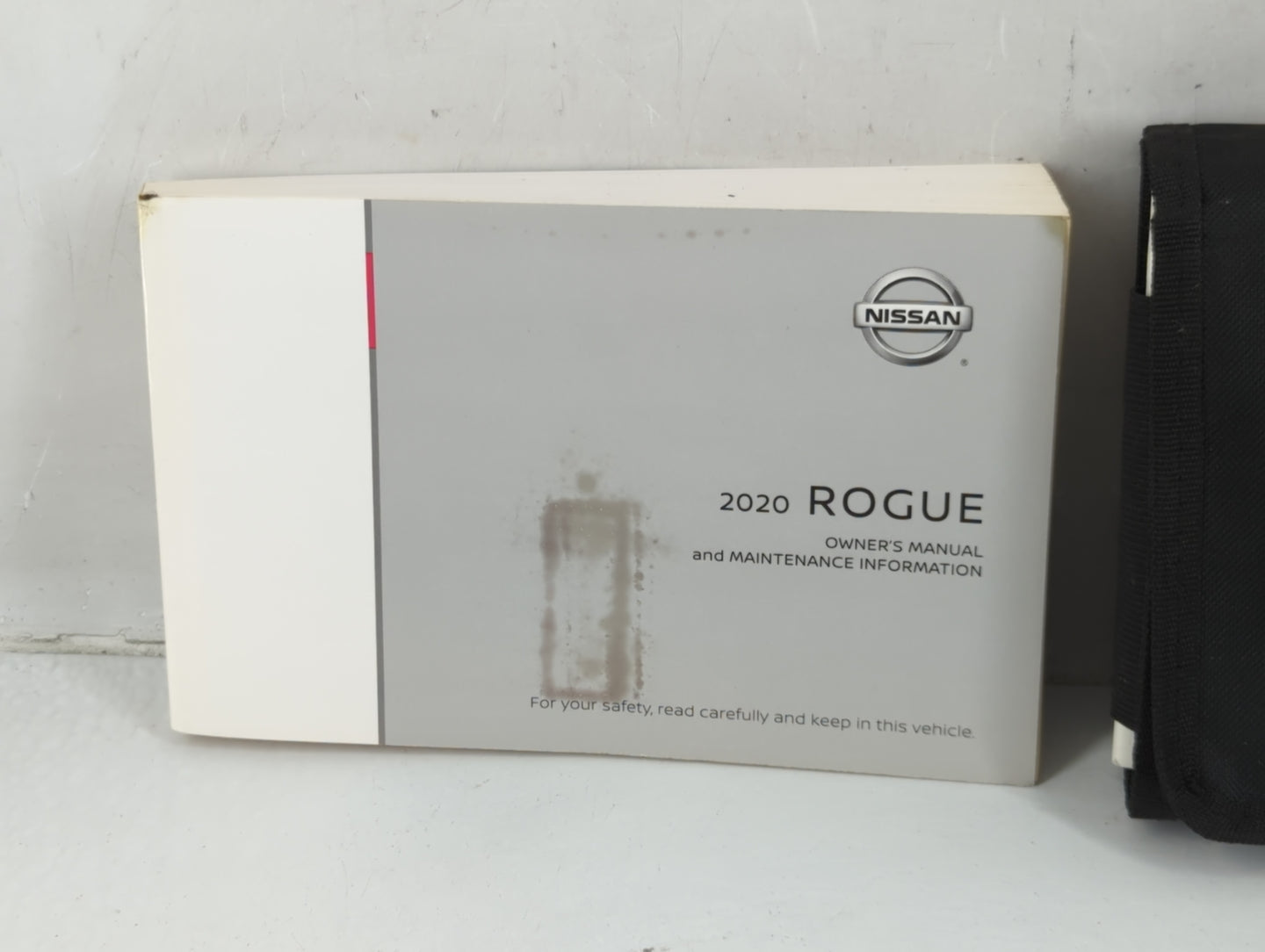 2020 Nissan Rogue Owners Manual Book Guide P/N:OM20EA 0T32U0 OEM Used Auto Parts - Oemusedautoparts1.com