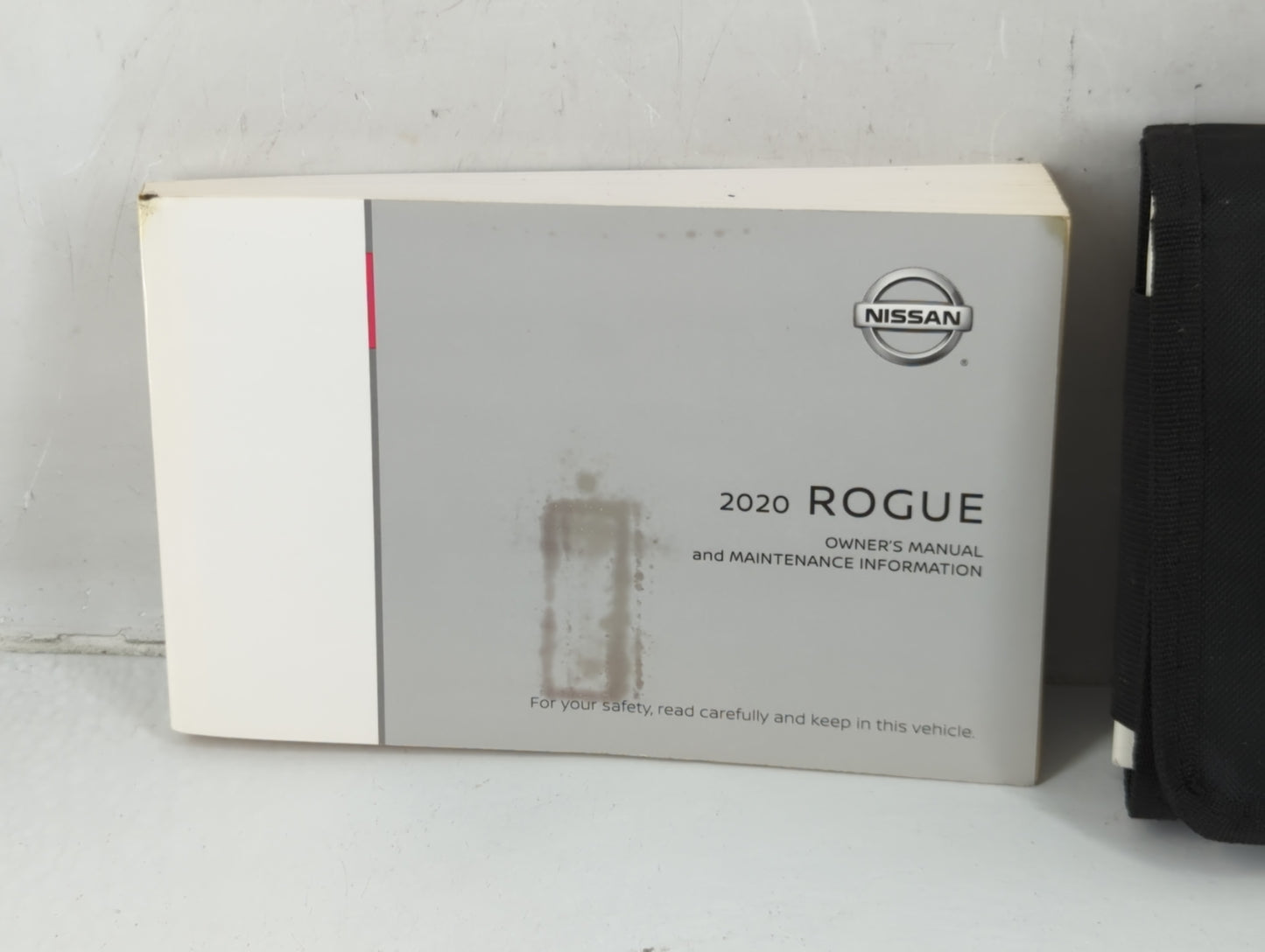 2020 Nissan Rogue Owners Manual Book Guide P/N:OM20EA 0T32U0 OEM Used Auto Parts - Oemusedautoparts1.com