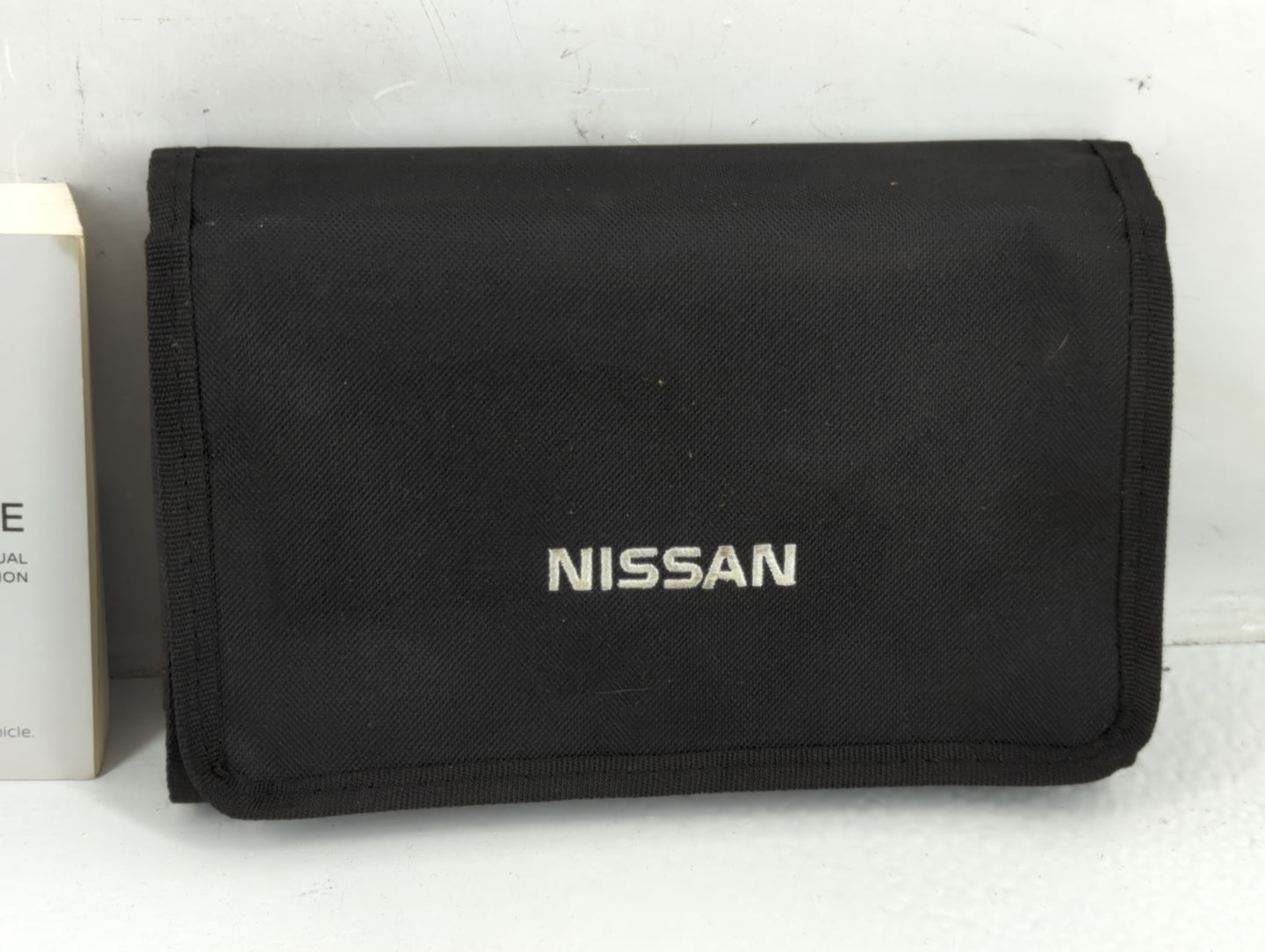 2020 Nissan Rogue Owners Manual Book Guide P/N:OM20EA 0T32U0 OEM Used Auto Parts - Oemusedautoparts1.com