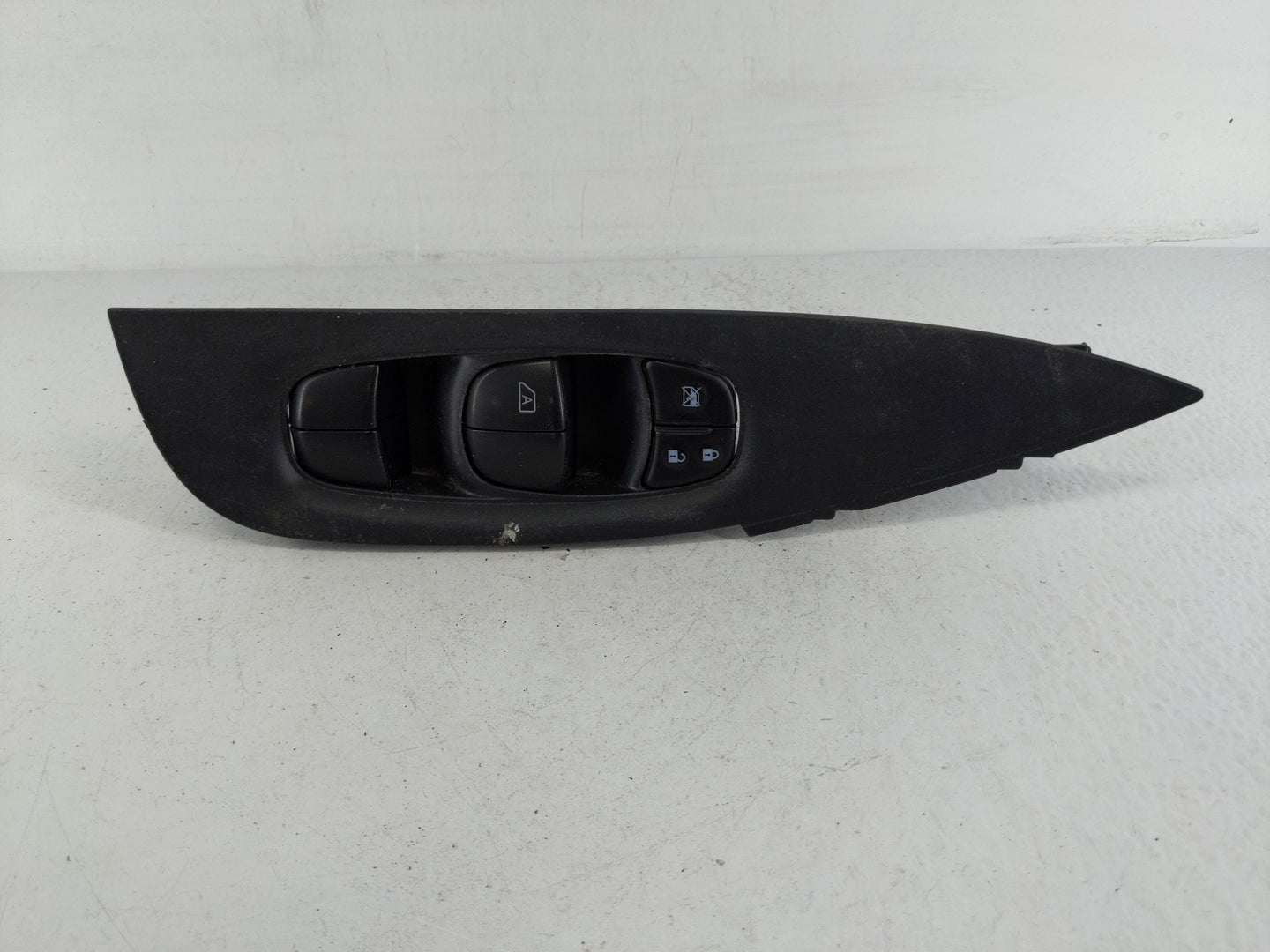 2014-2020 Nissan Rogue Master Power Window Switch Replacement Driver Side Left Fits OEM Used Auto Parts - Oemusedautoparts1.