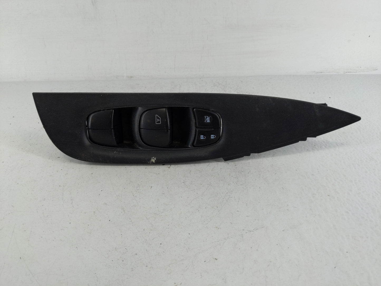 2014-2020 Nissan Rogue Master Power Window Switch Replacement Driver Side Left Fits OEM Used Auto Parts - Oemusedautoparts1.