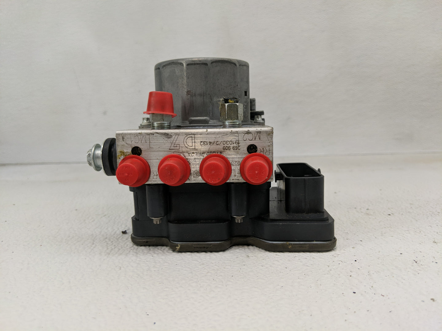 2019-2020 Nissan Rogue ABS Pump Control Module Replacement P/N:476607FL2A Fits Fits 2019 2020 OEM Used Auto Parts - Oemuseda