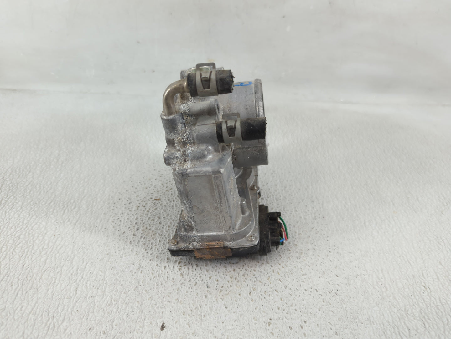 2014-2020 Nissan Rogue Throttle Body P/N:3TA60-01 C Fits Fits 2013 2014 2015 2016 2017 2018 2019 2020 OEM Used Auto Parts - 