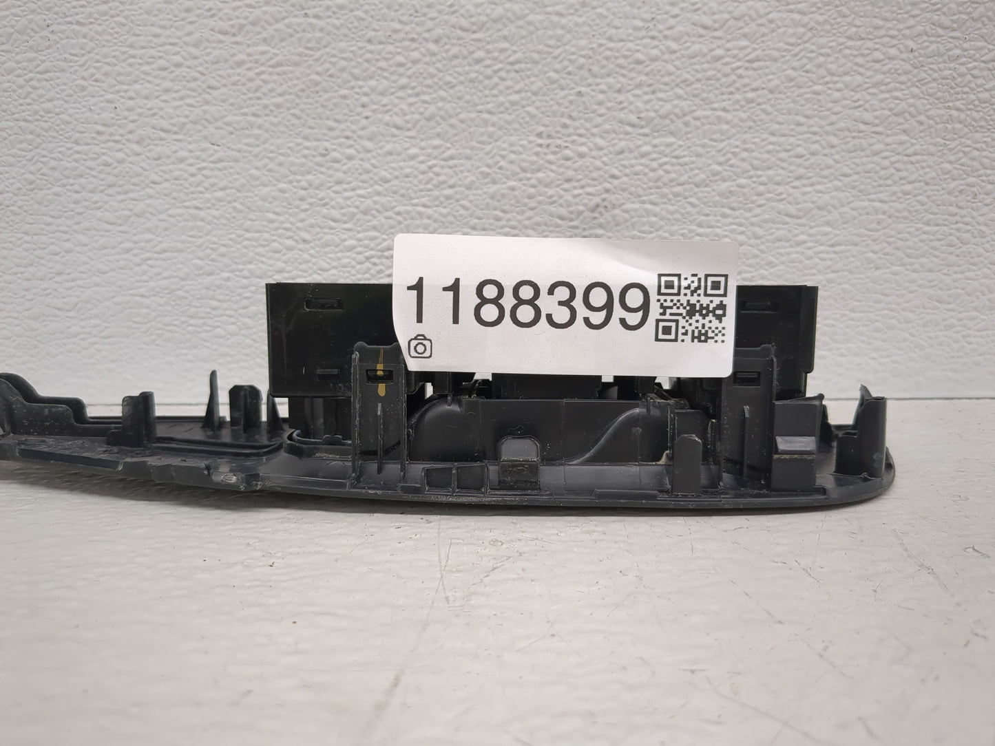 2014-2020 Nissan Rogue Master Power Window Switch Replacement Driver Side Left Fits OEM Used Auto Parts - Oemusedautoparts1.