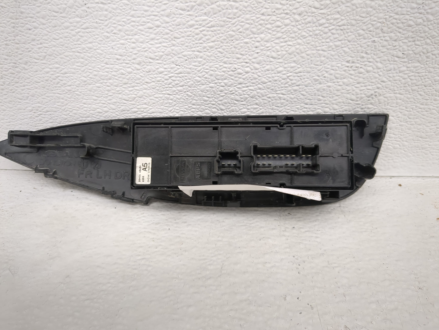 2014-2020 Nissan Rogue Master Power Window Switch Replacement Driver Side Left Fits OEM Used Auto Parts - Oemusedautoparts1.