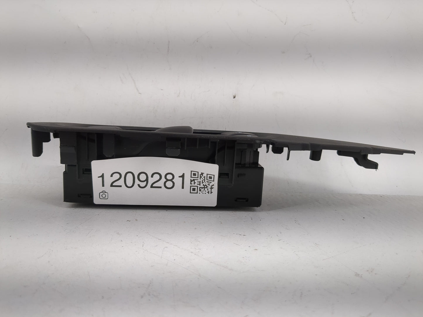 2014-2020 Nissan Rogue Master Power Window Switch Replacement Driver Side Left P/N:25401 4BA5A Fits OEM Used Auto Parts - Oe