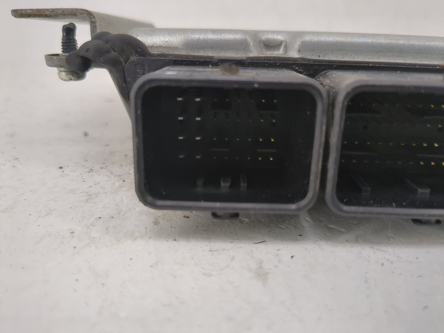 2018-2020 Nissan Rogue PCM Engine Control Computer ECU ECM PCU OEM P/N:NEC039-643 Fits Fits 2018 2019 2020 OEM Used Auto Par