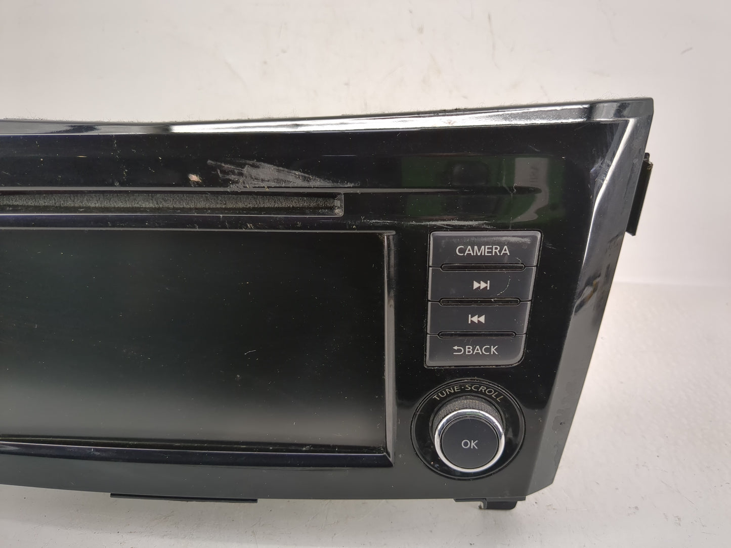2018-2022 Nissan Rogue Radio AM FM Cd Player Receiver Replacement P/N:2591A8FM0B Fits Fits 2018 2019 2020 2021 2022 OEM Used