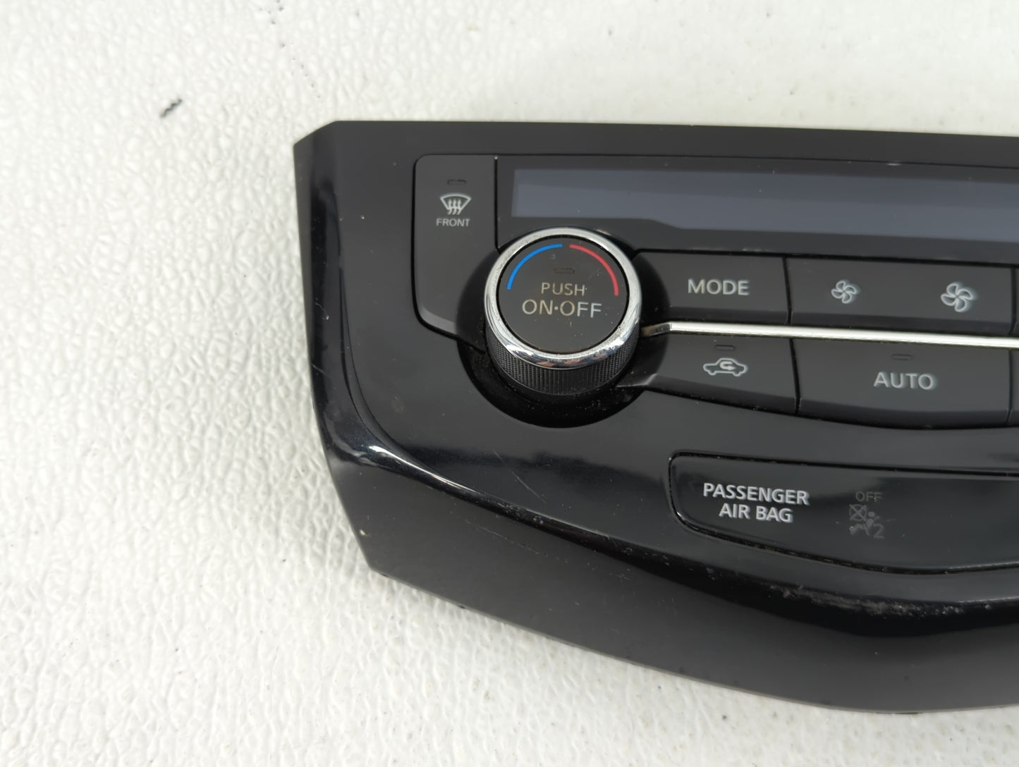 2017-2022 Nissan Rogue Climate Control Module Temperature AC/Heater Replacement P/N:27500 7FE0A Fits OEM Used Auto Parts - O