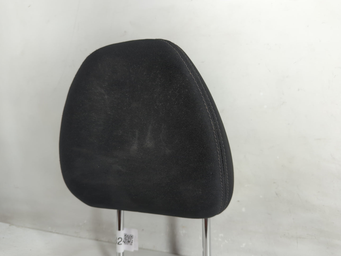 2020 Nissan Rogue Headrest Head Rest Rear Seat Fits OEM Used Auto Parts - Oemusedautoparts1.com